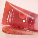 Гель-маска для очищения кожи c камелией Round Lab Camellia Deep Collagen Jelly Mask Cleanser — изображение 2